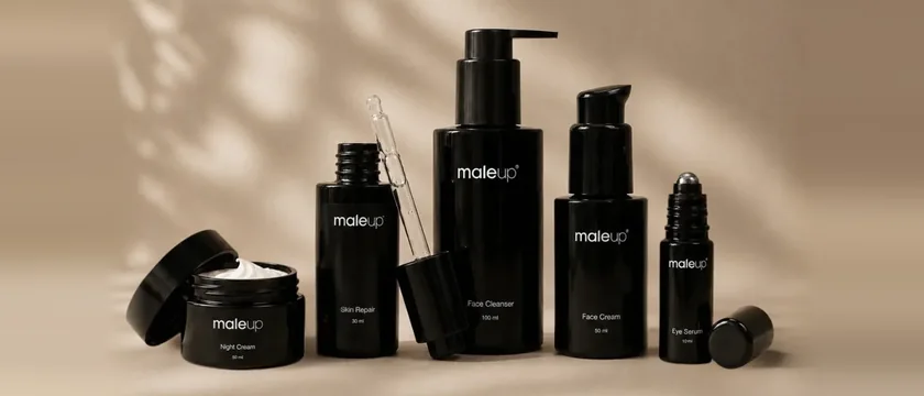 Pflegeserie von maleup in schwarzen Glasflakons: Night Cream, Skin Repair, Face Cleanser, Face Cream und Eye Serum